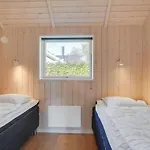 Casa de Férias Hellena - 90m From The Sea By Interhome